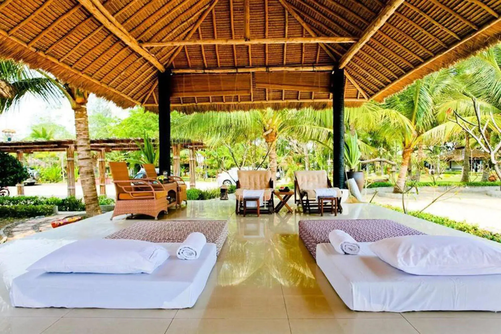 Puktien Cabana Beach Resort & Residence