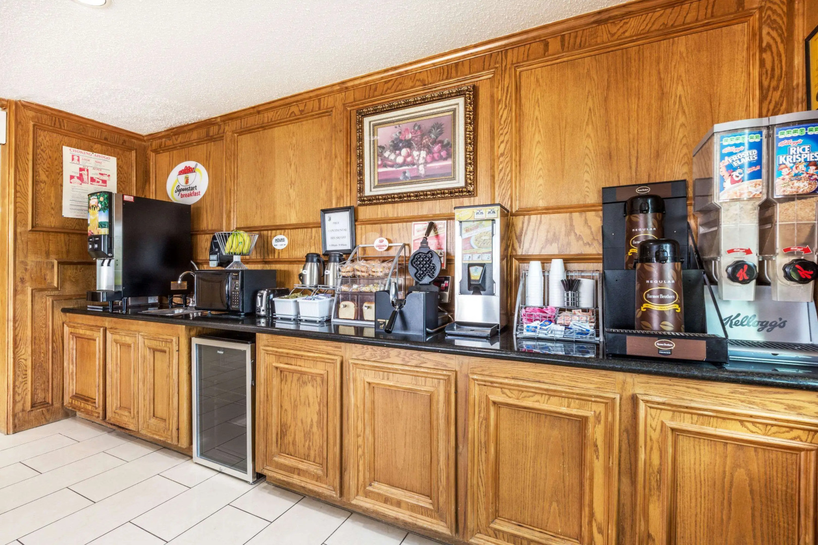 Super 8 by Wyndham League City/Kemah Area