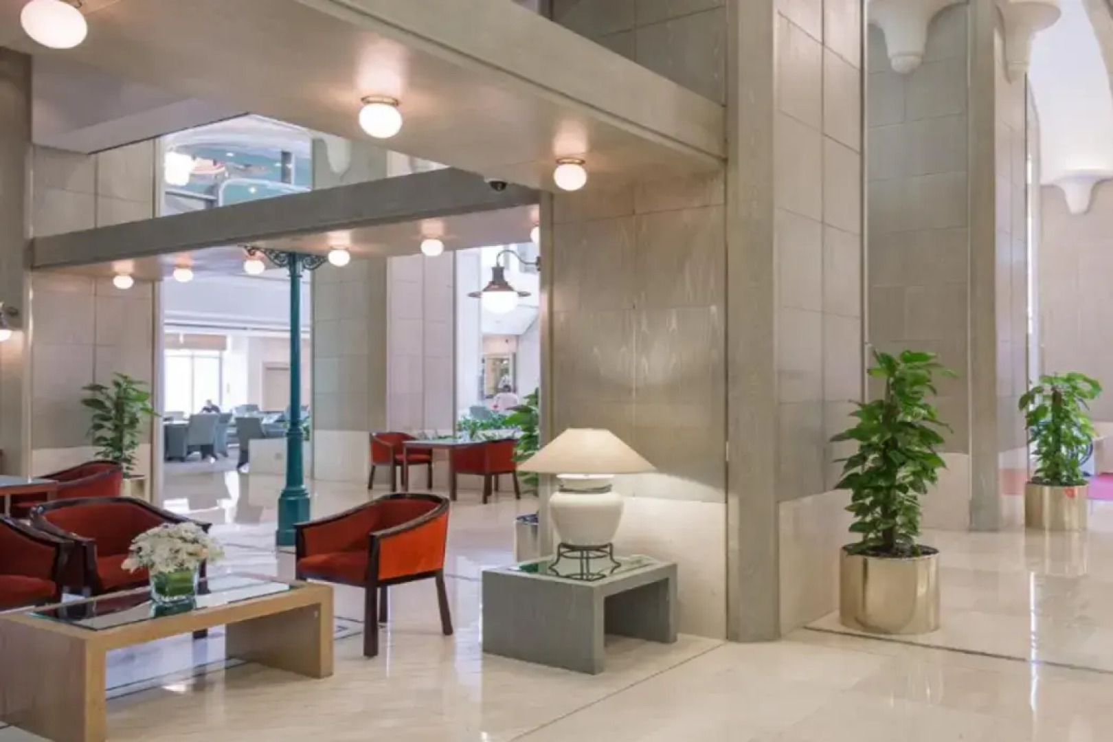 Millennium Plaza Downtown Hotel