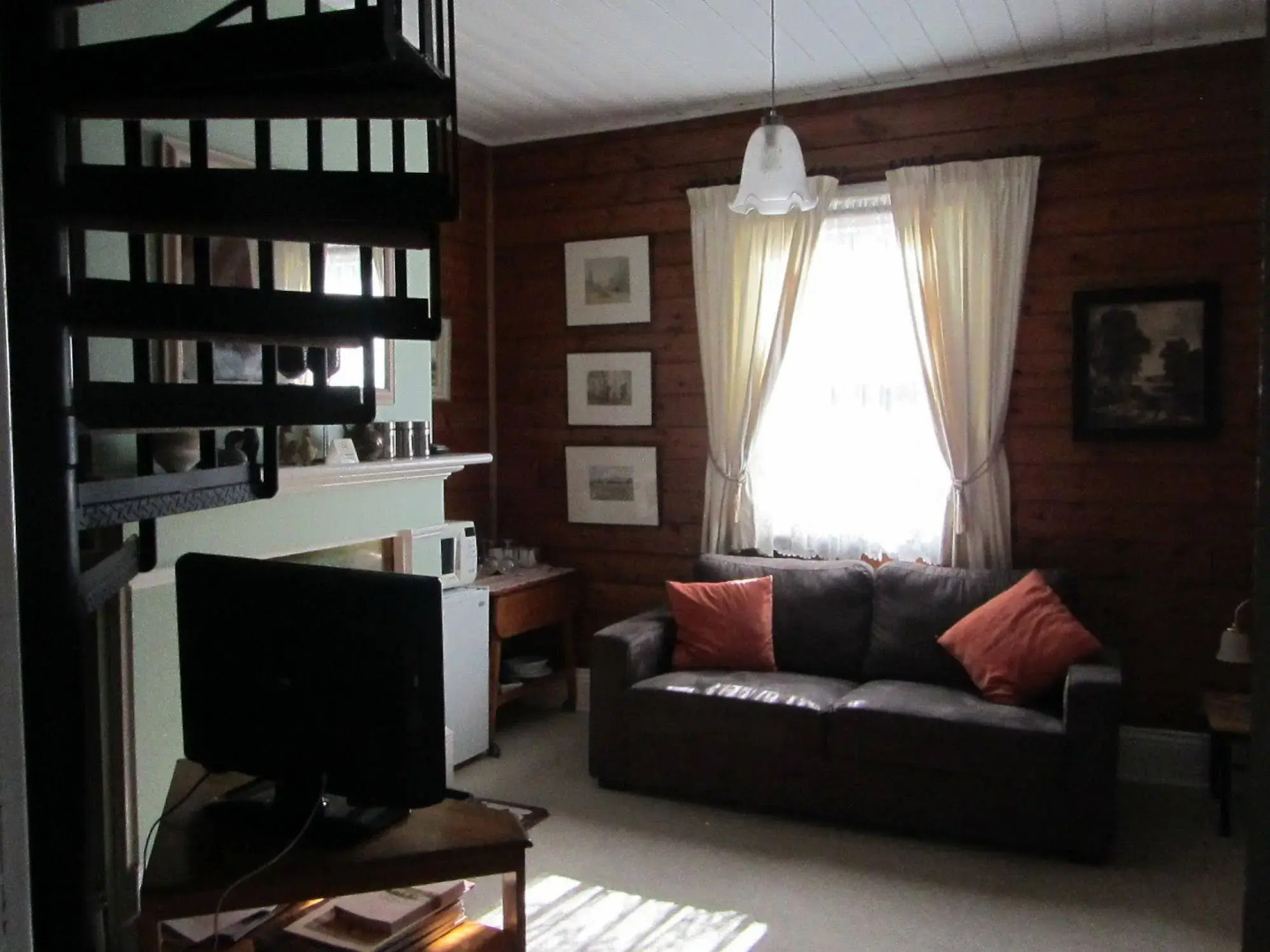 Triabunna Cabin and Caravan Park