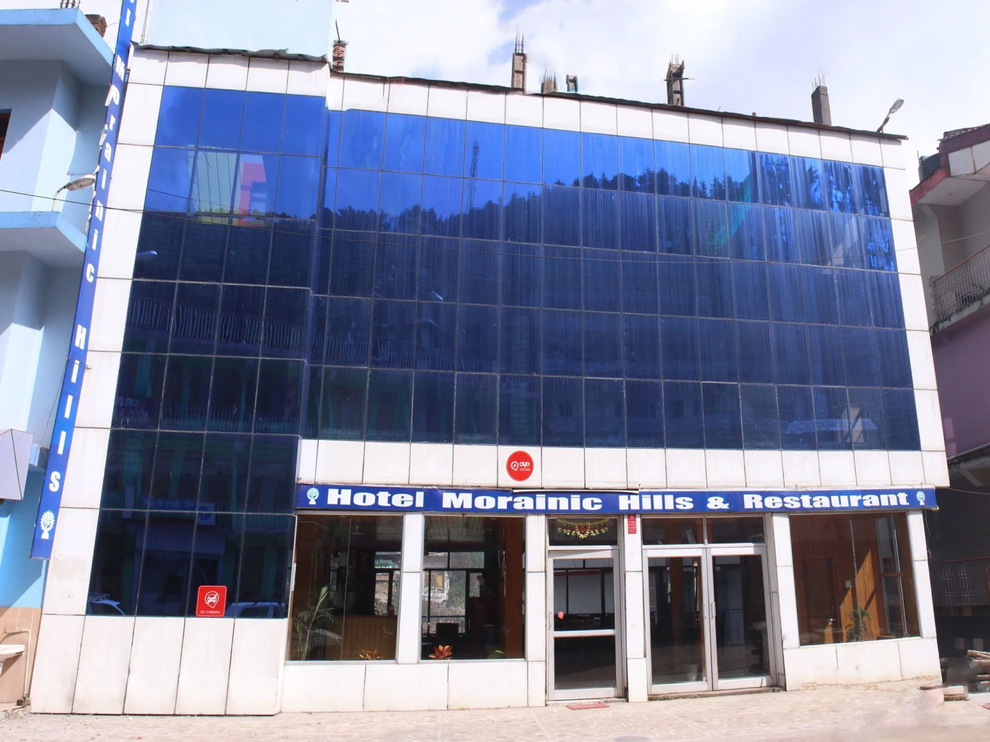 OYO 9648 Hotel Morainic Hills