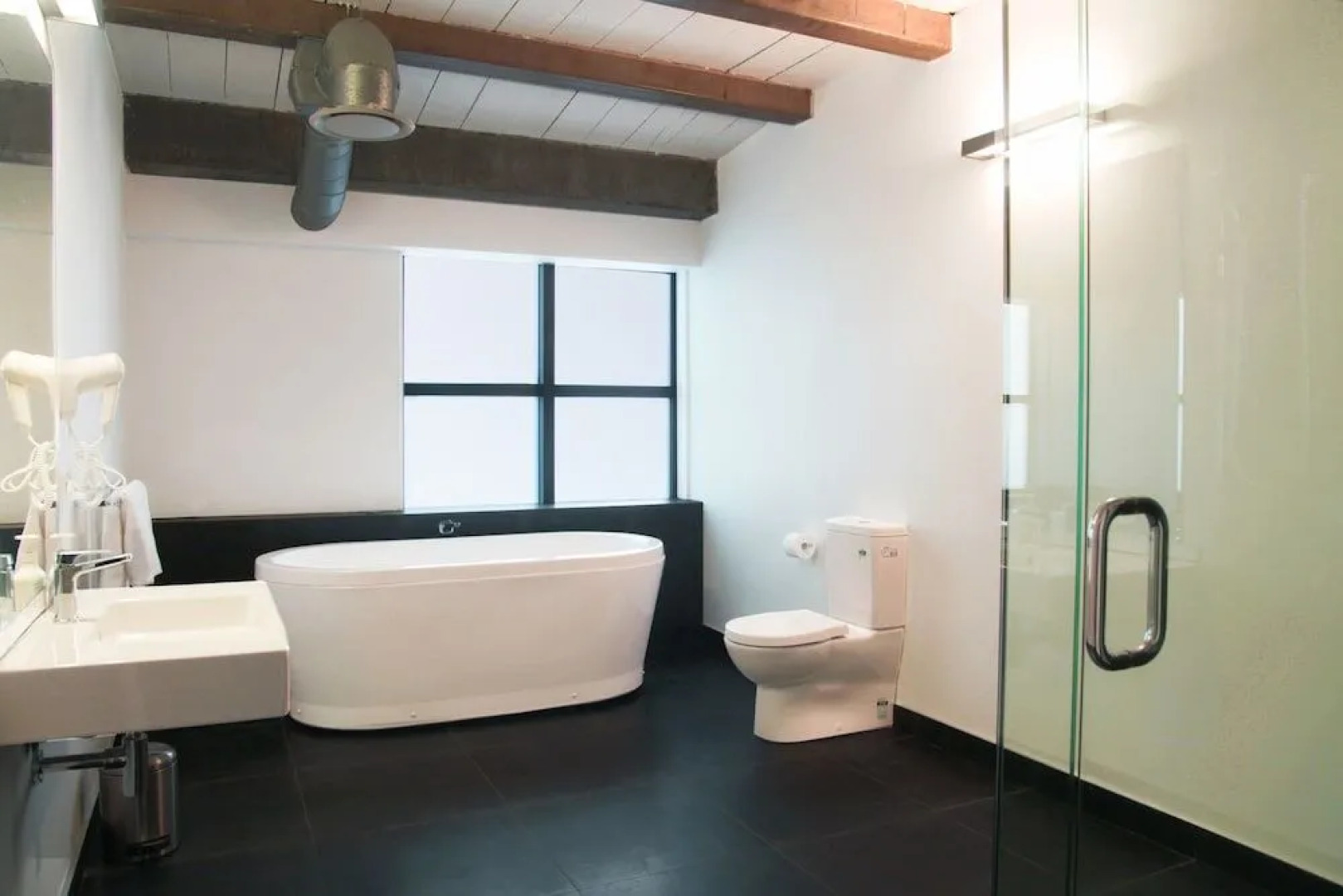 The Setup on Dixon - Apartments