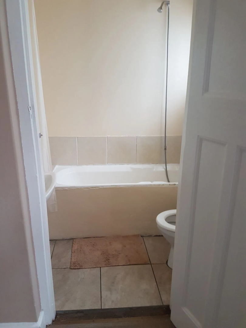 Oasis Shanti Backpackers