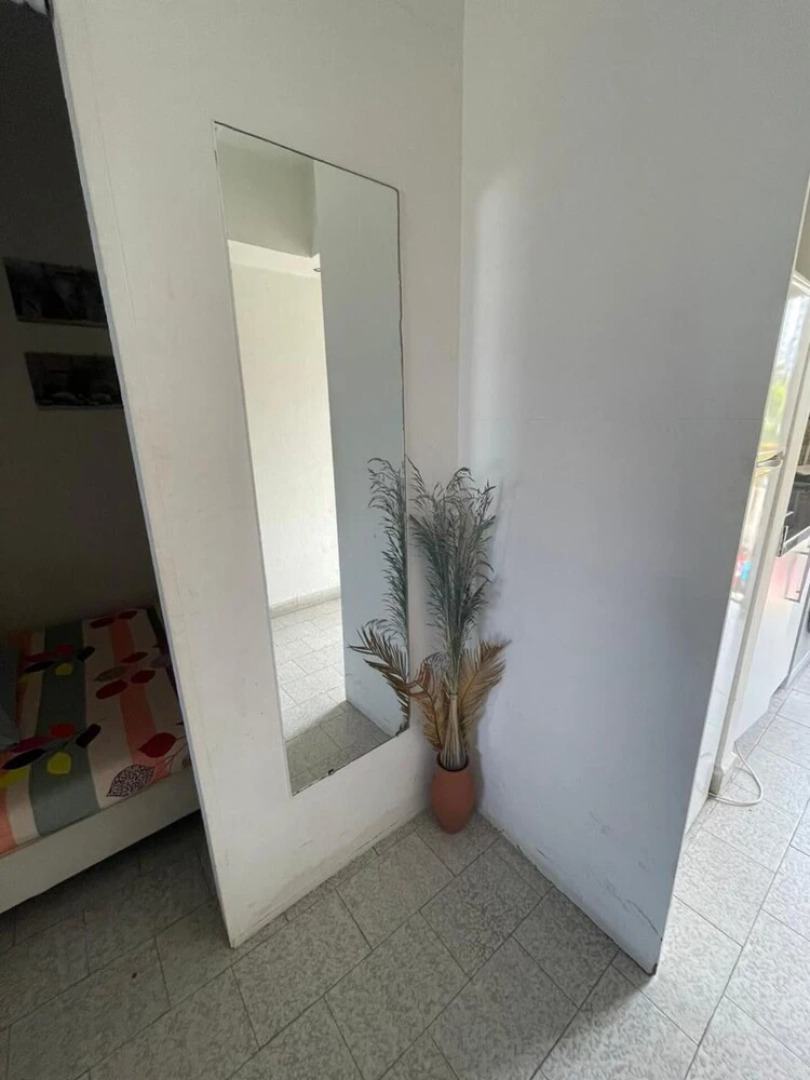 1 Bed Flat - Sleeps 2 - Pets - Pool - Smoking