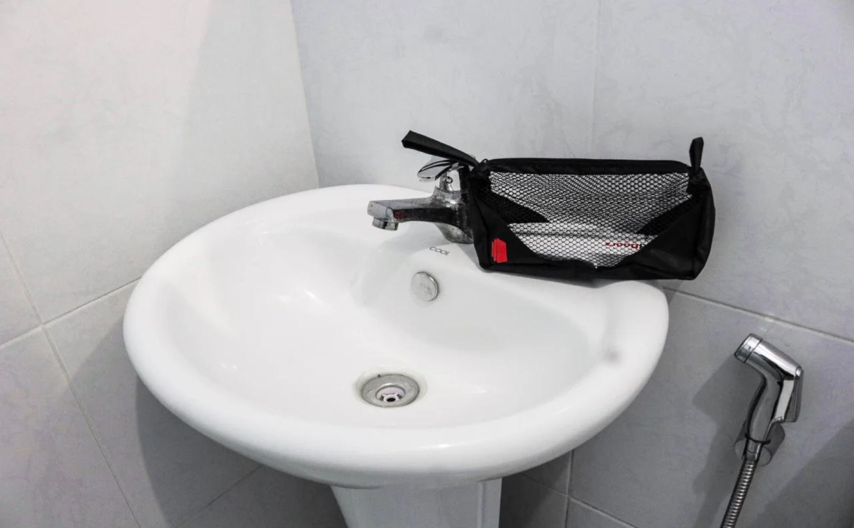 RedDoorz @ Junquera Extension Cebu