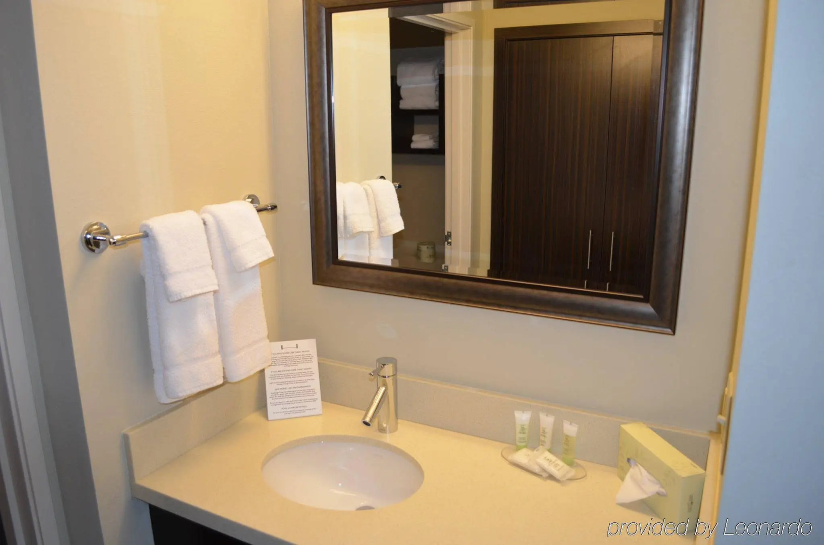 Staybridge Suites Bowling Green by IHG