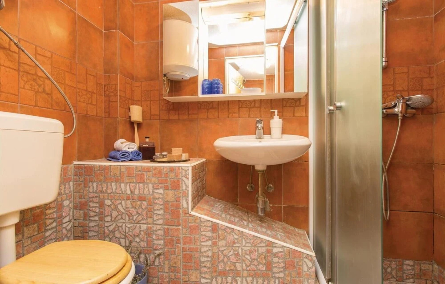 Awesome Home in Klimno With Wifi and 3 Bedrooms