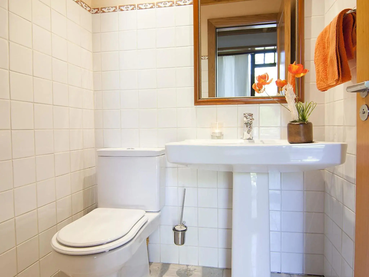 House located in Vall d 'Aran and just 5 min. Walk from the center of Vielha.