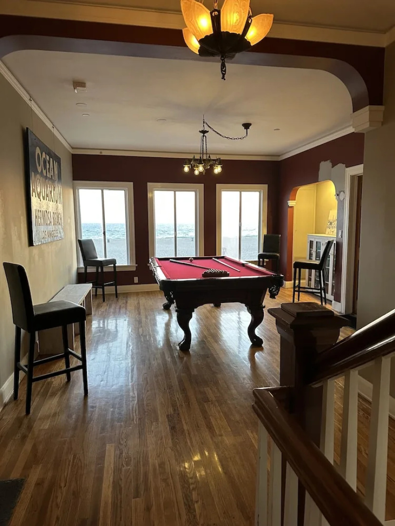 The Vurpillat Beachfront Hotel