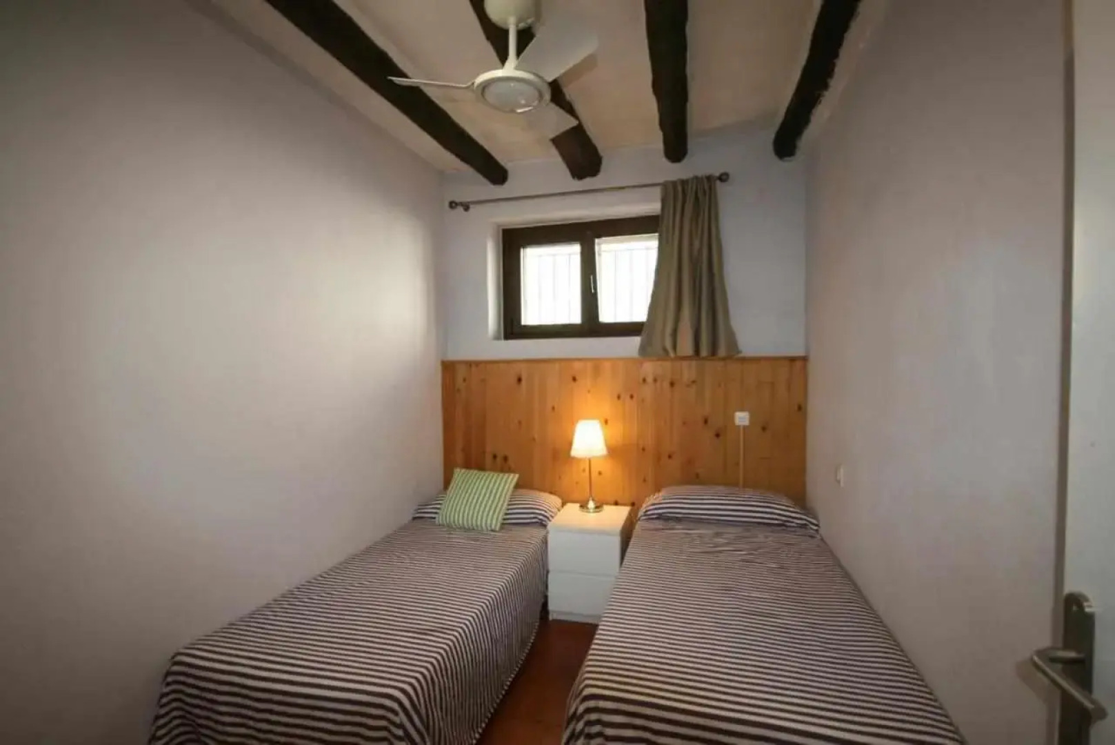 Casa rural alquiler íntegro Cal Sisco para 15 personas