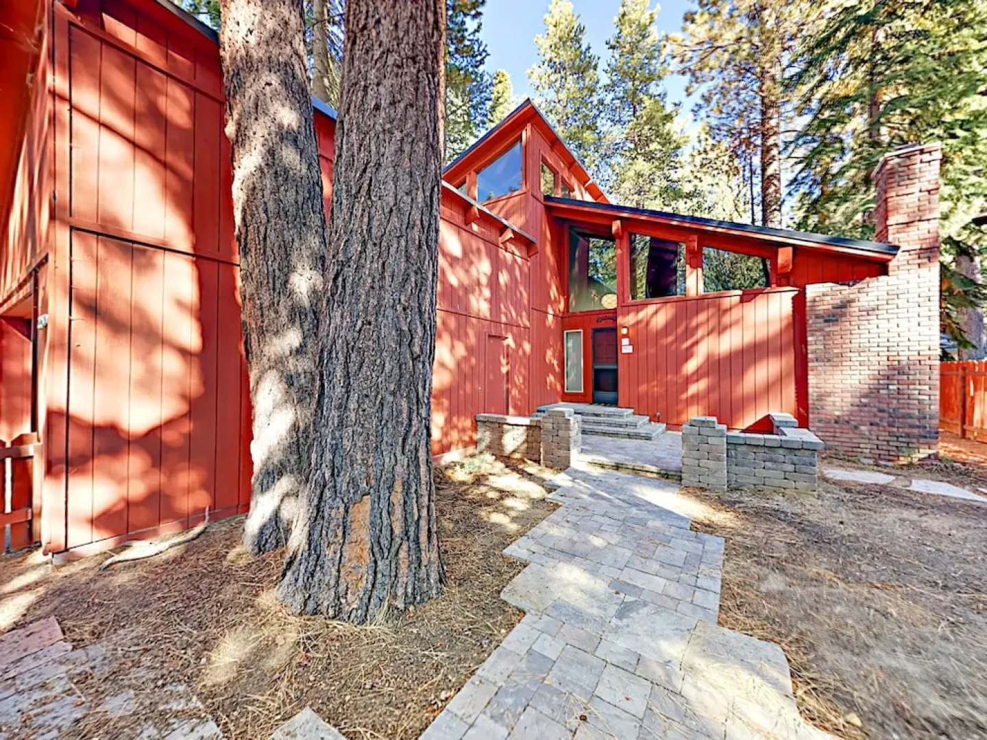 2260 Arizona Avenue Home 4 Bedrooms 2 Bathrooms Home