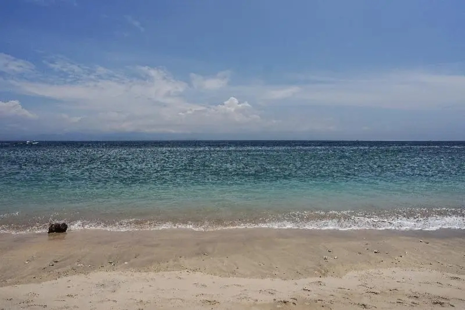 Road Beach Homestay by ZUZU