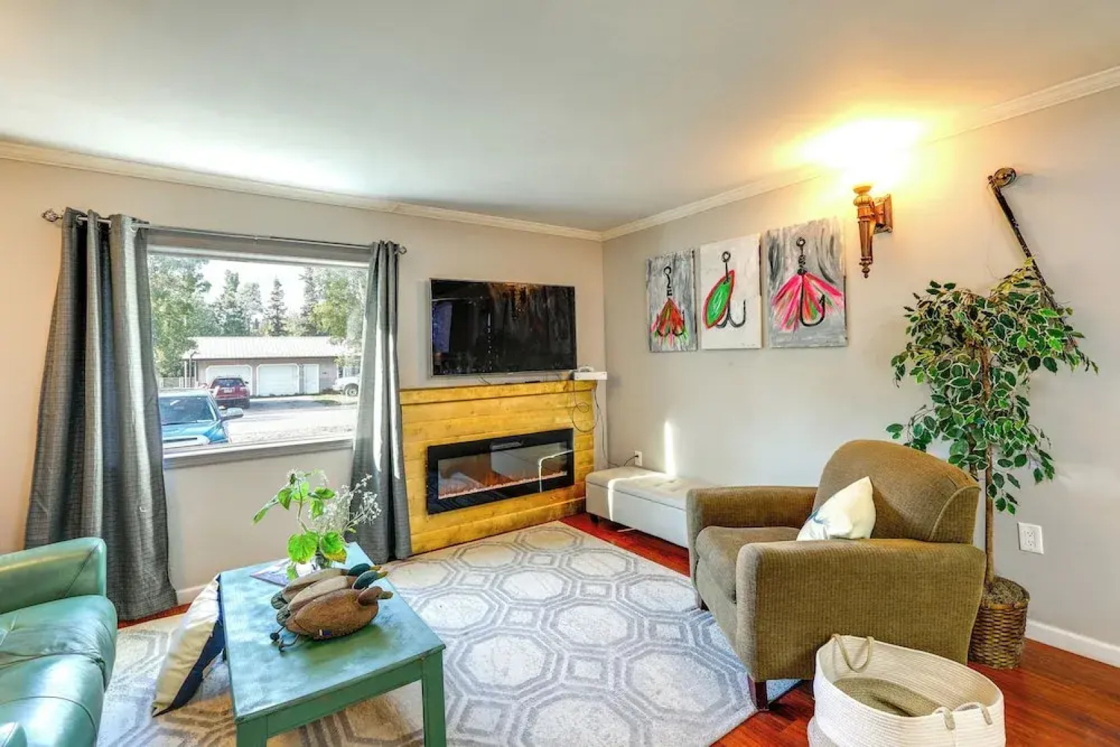 Delta Junction Rental w/ Shared Pool & Hot Tub!