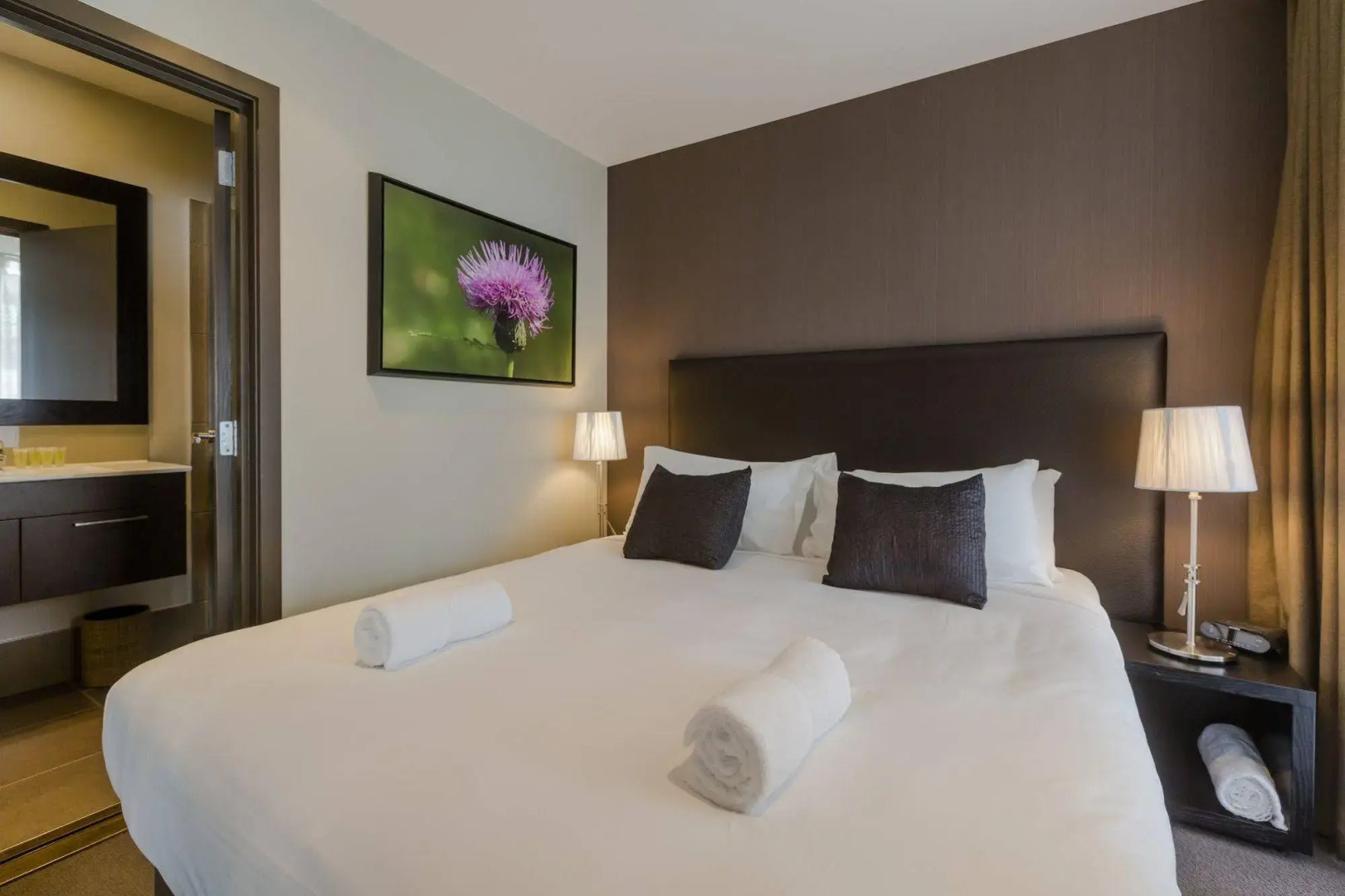 Queenstown Village Apartments