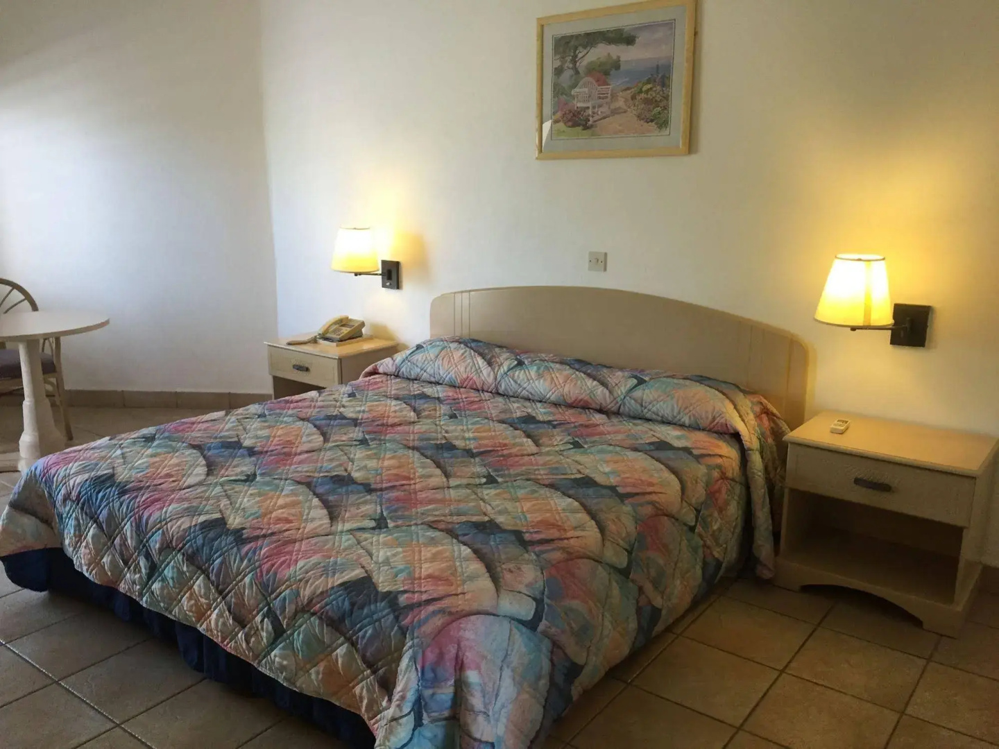 Allamanda Beach Hotel