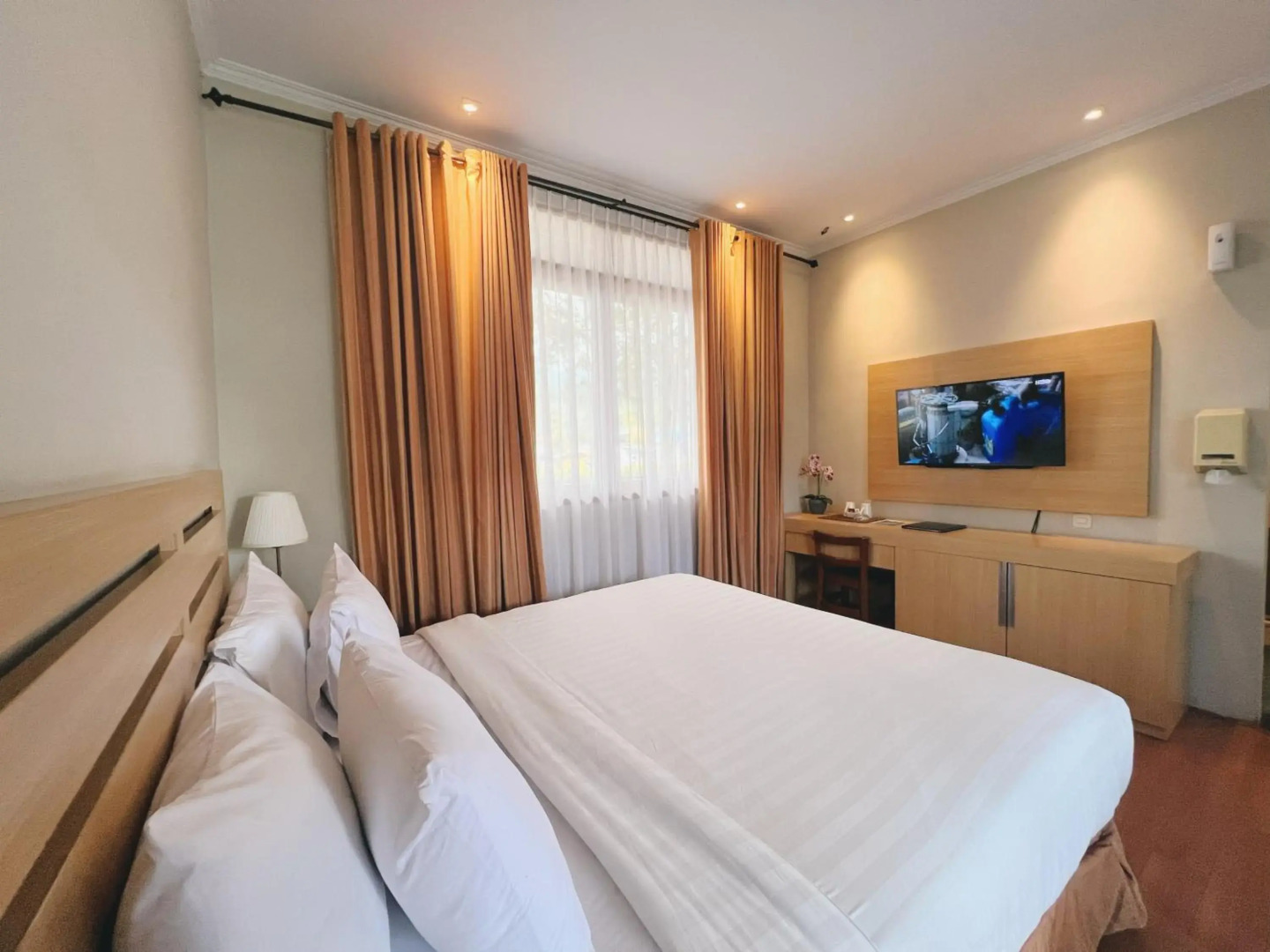 Sabda Alam Hotel Resort