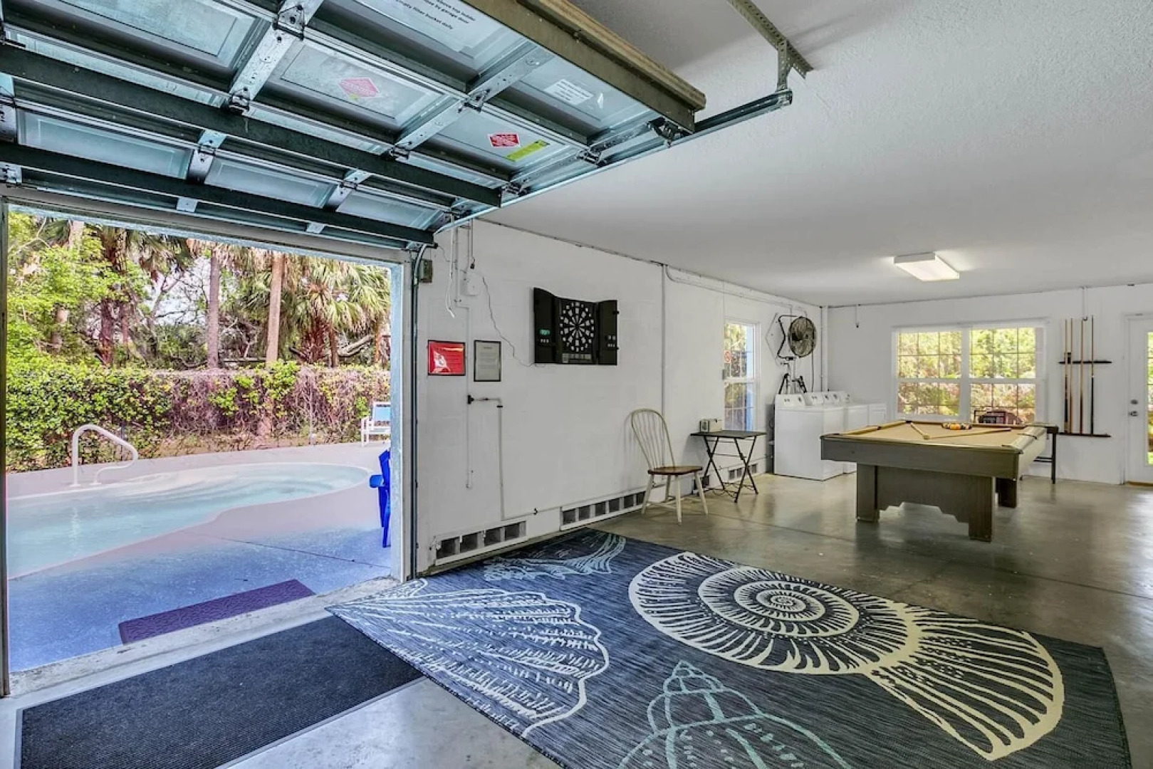 4BR Beach-Central Duplex by RedAwning