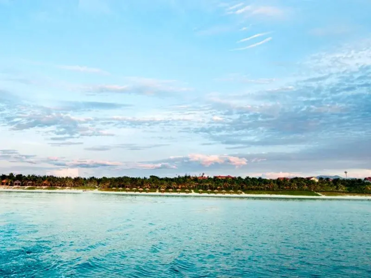 White Sand Doclet Resort And Spa