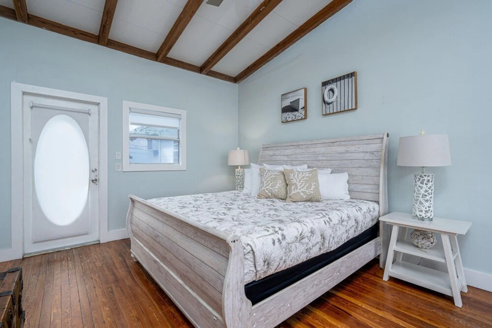 621 Estero - Charming Cozy Cottage by Coastal Vacation Properties