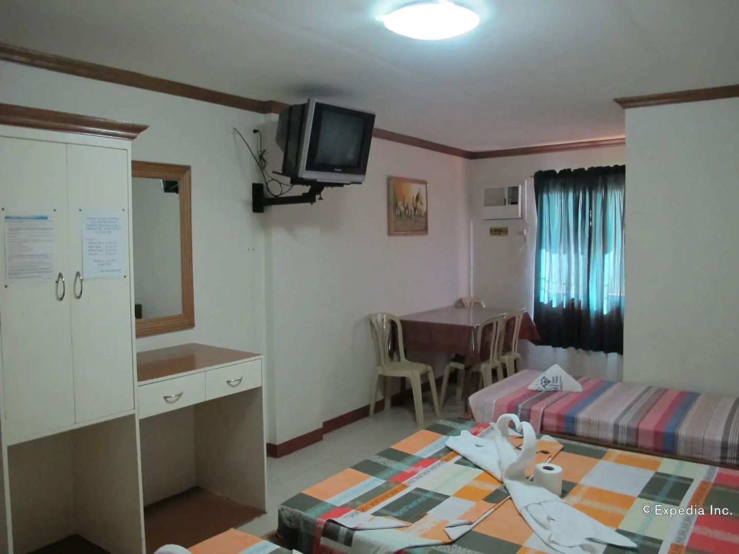 Sea Jewel Beach Resort Puerto Galera