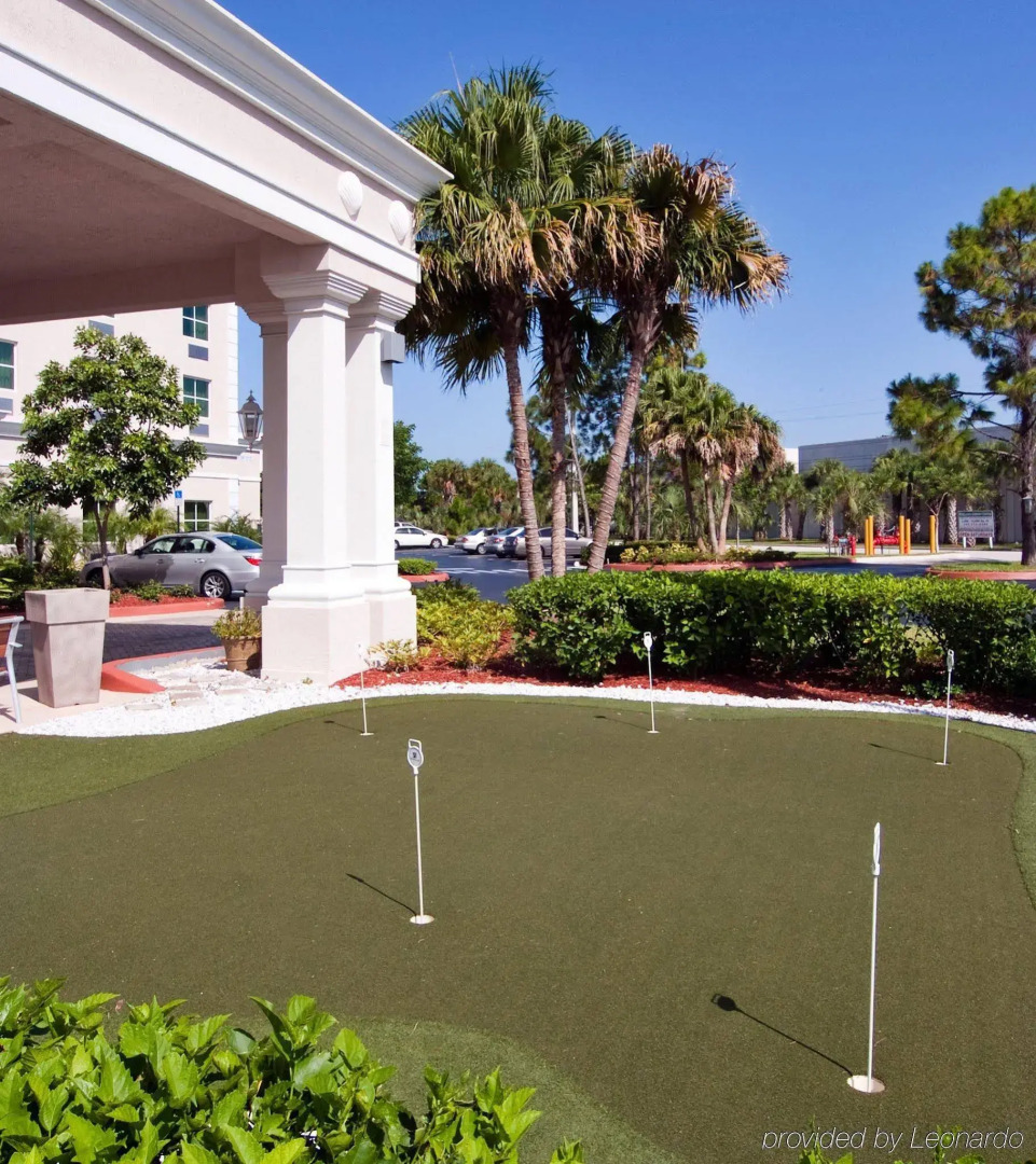 Holiday Inn Express & Suites Kendall by IHG