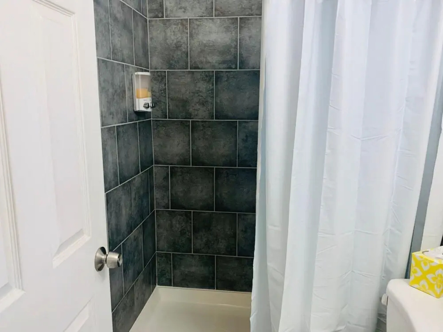 Atomic Container Home by Utah Vacation Home