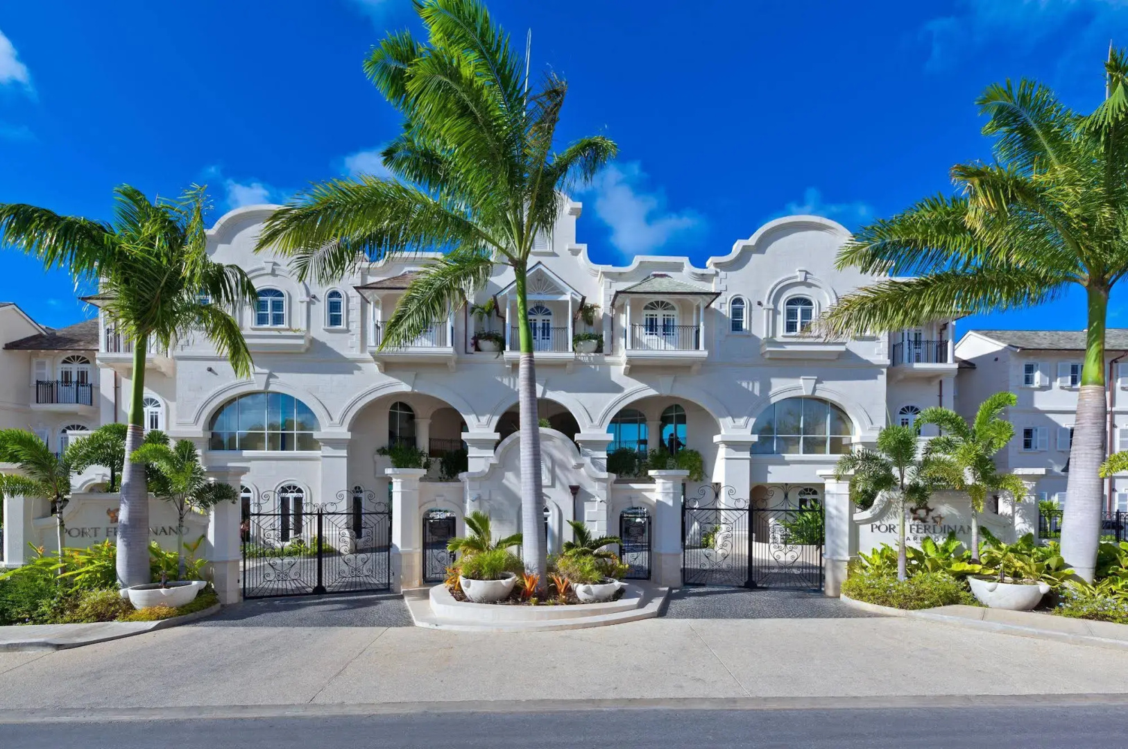 Port Ferdinand Marina & Luxury Residences