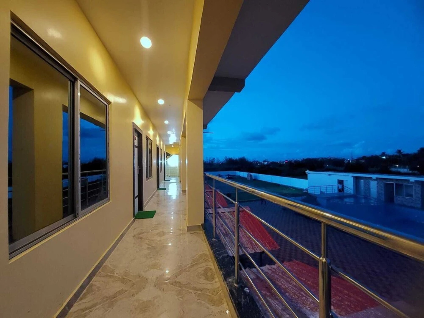 Sea Wave Beach Resort