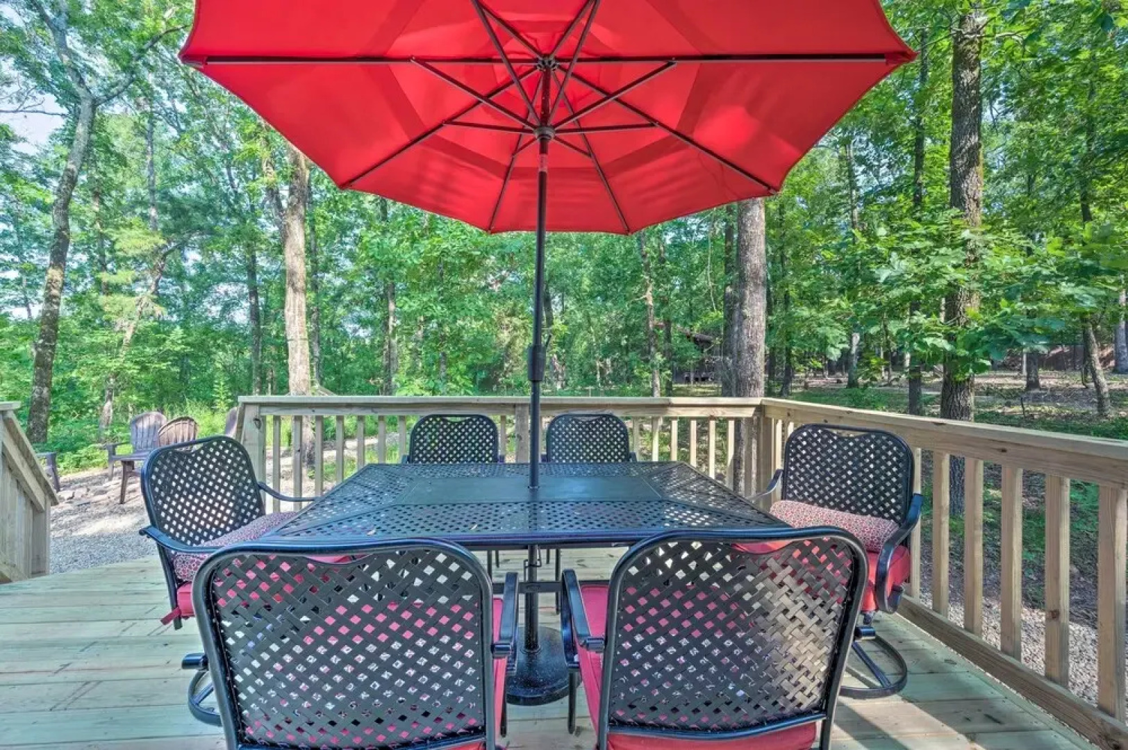 Broken Bow Tiny Home w/ Fire Pit: 4 Miles to Lake!