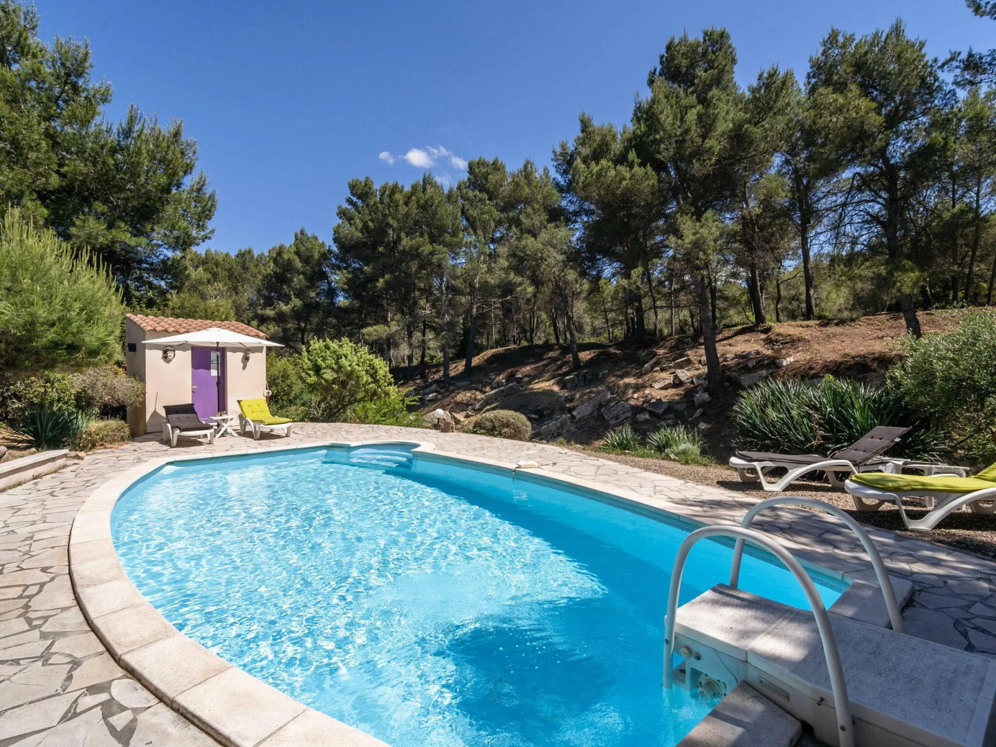 Luring Villa in Pouzols-Minervois with Pool