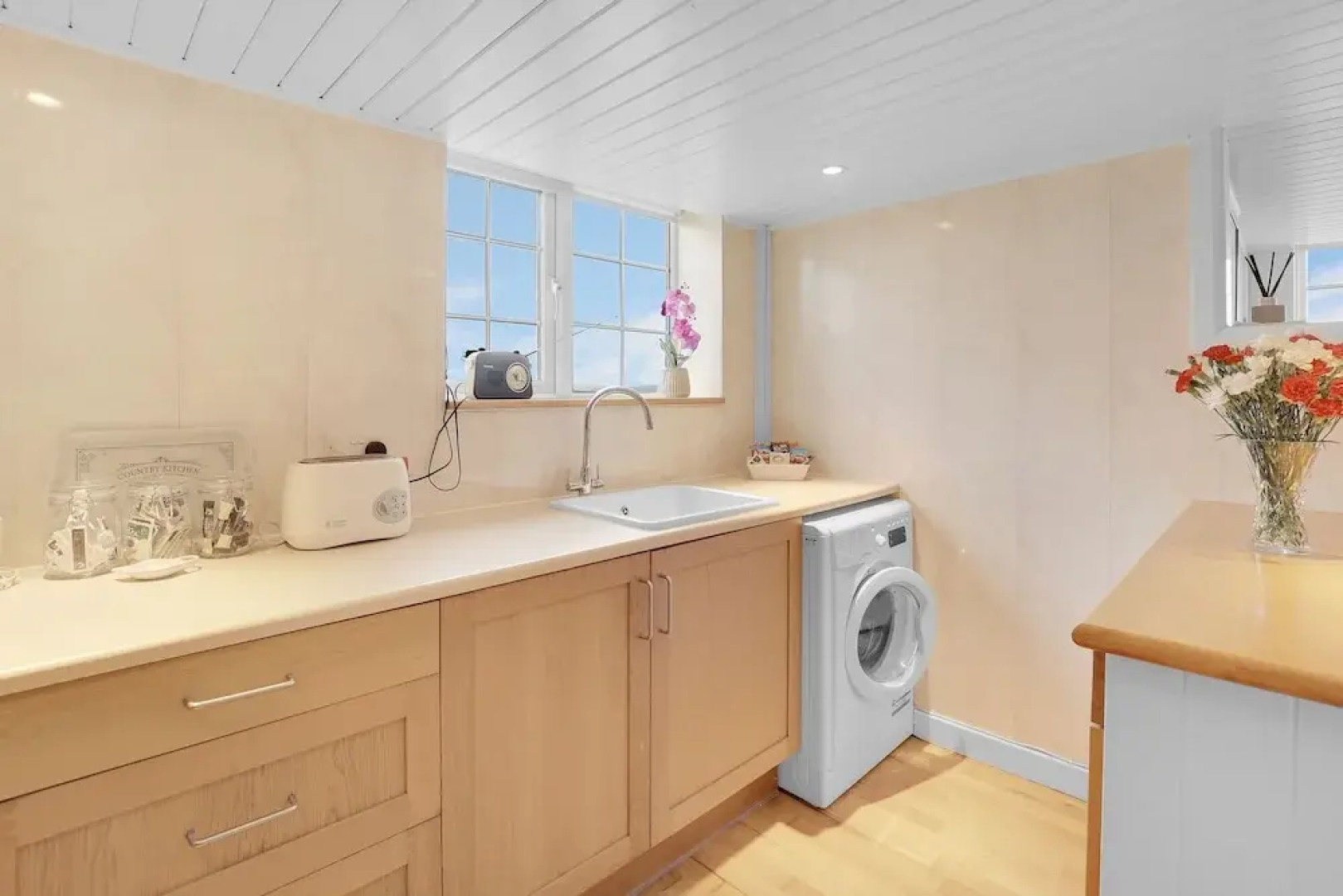 Hill House Hideaway - North East Escapes