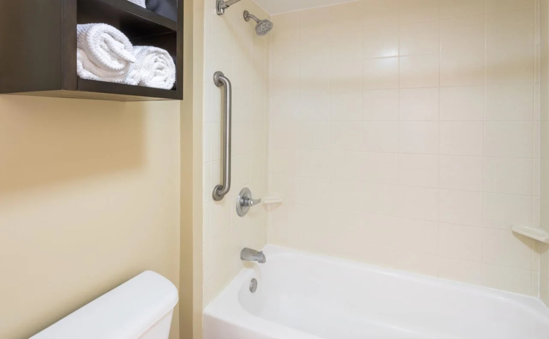 Staybridge Suites Savannah Historic District by IHG