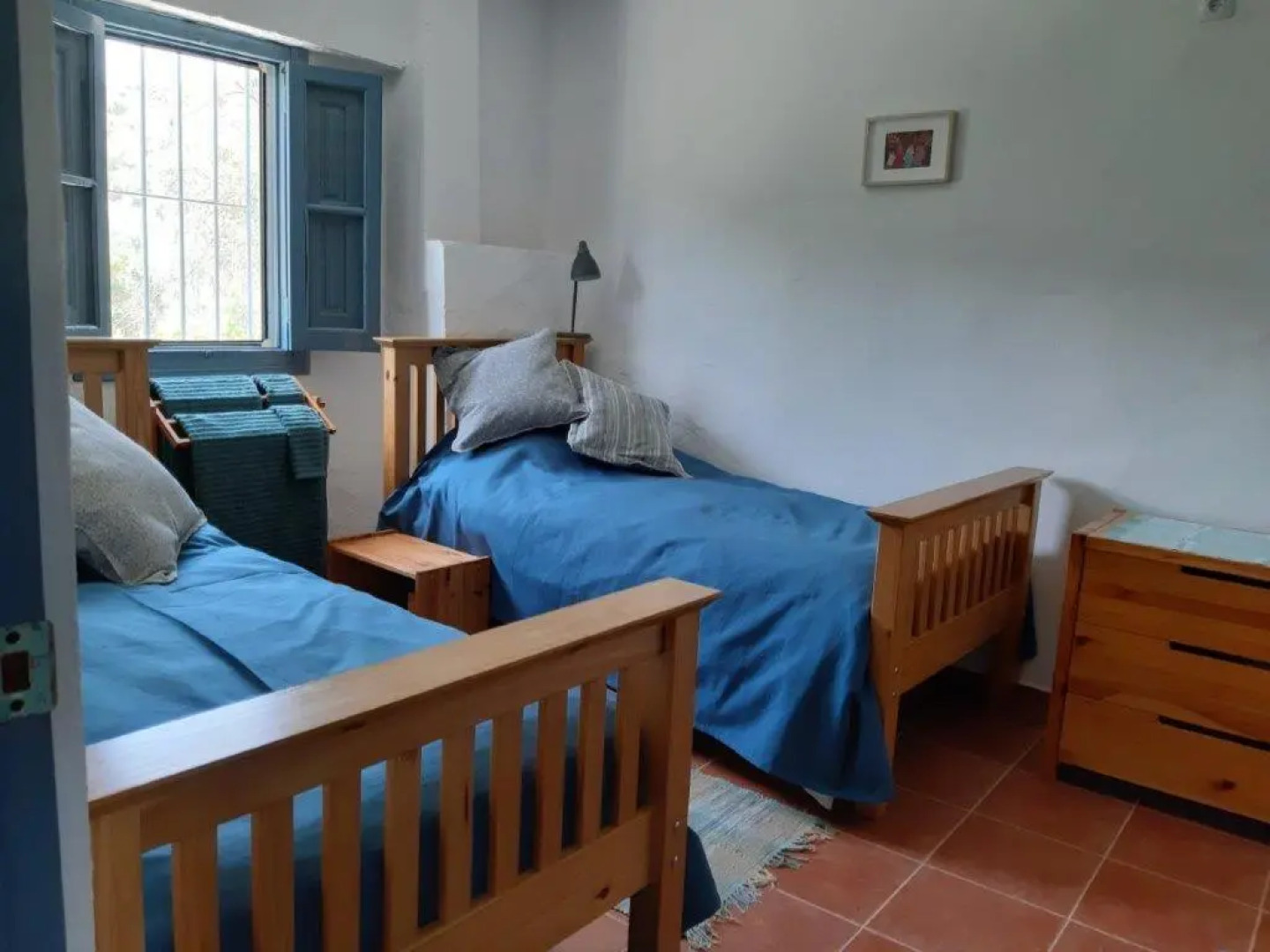 FINCA LOS MELEROS Andalucian farmhouse set in its own land with beautiful terraces, garden & pool.