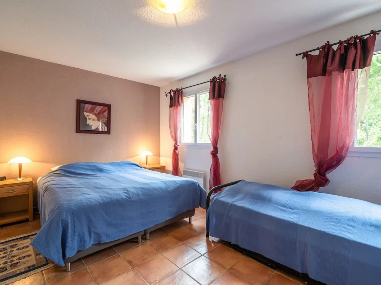 Pleasant Holiday Home in Nans-les-pins With Common Swimming Pool