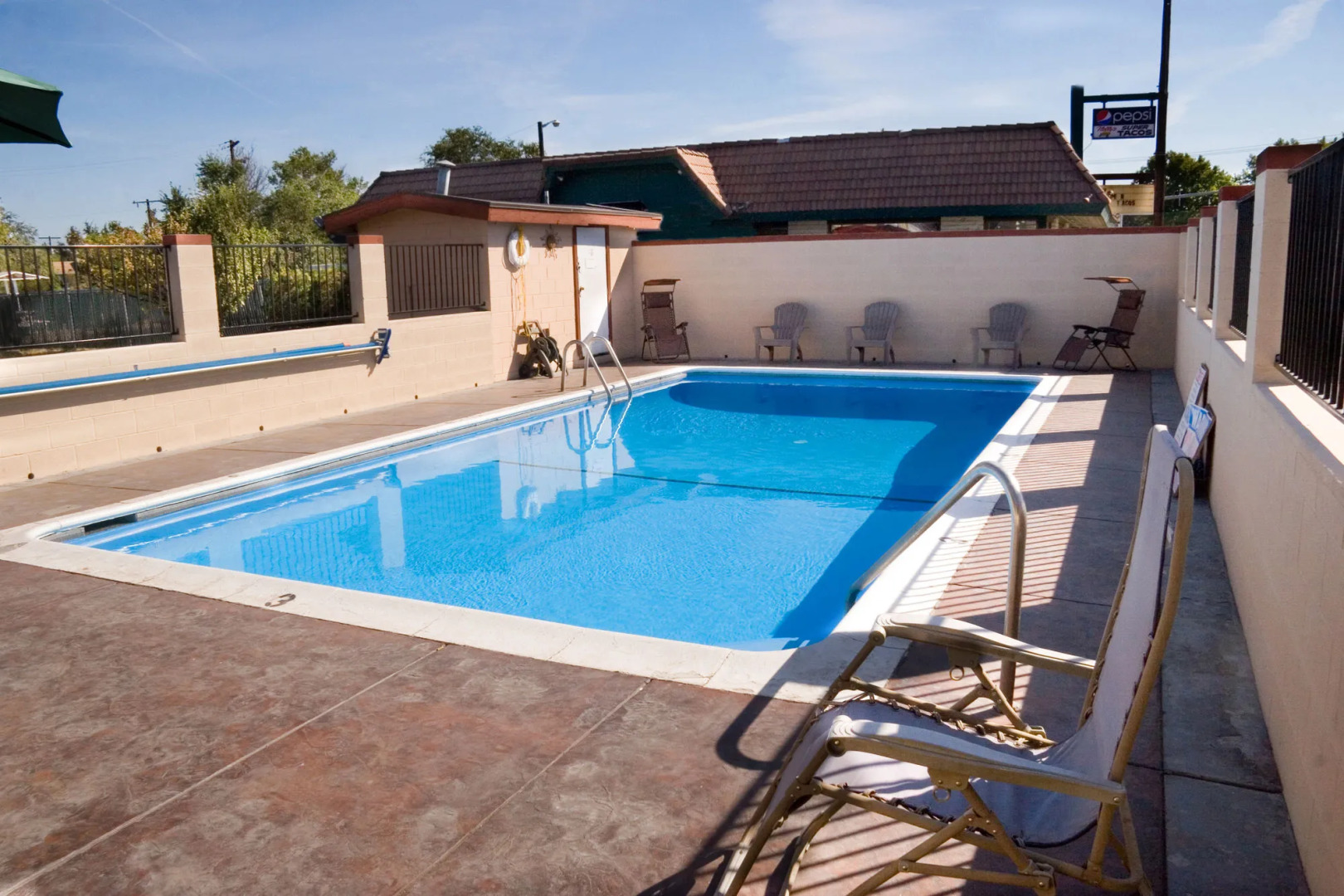 Motel 6 Hermison, OR - Umatila