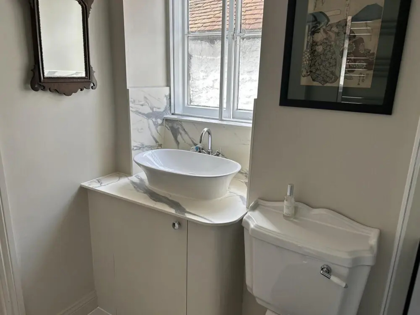 Petworth Cottage-sleeps 6-pet Friendly-central