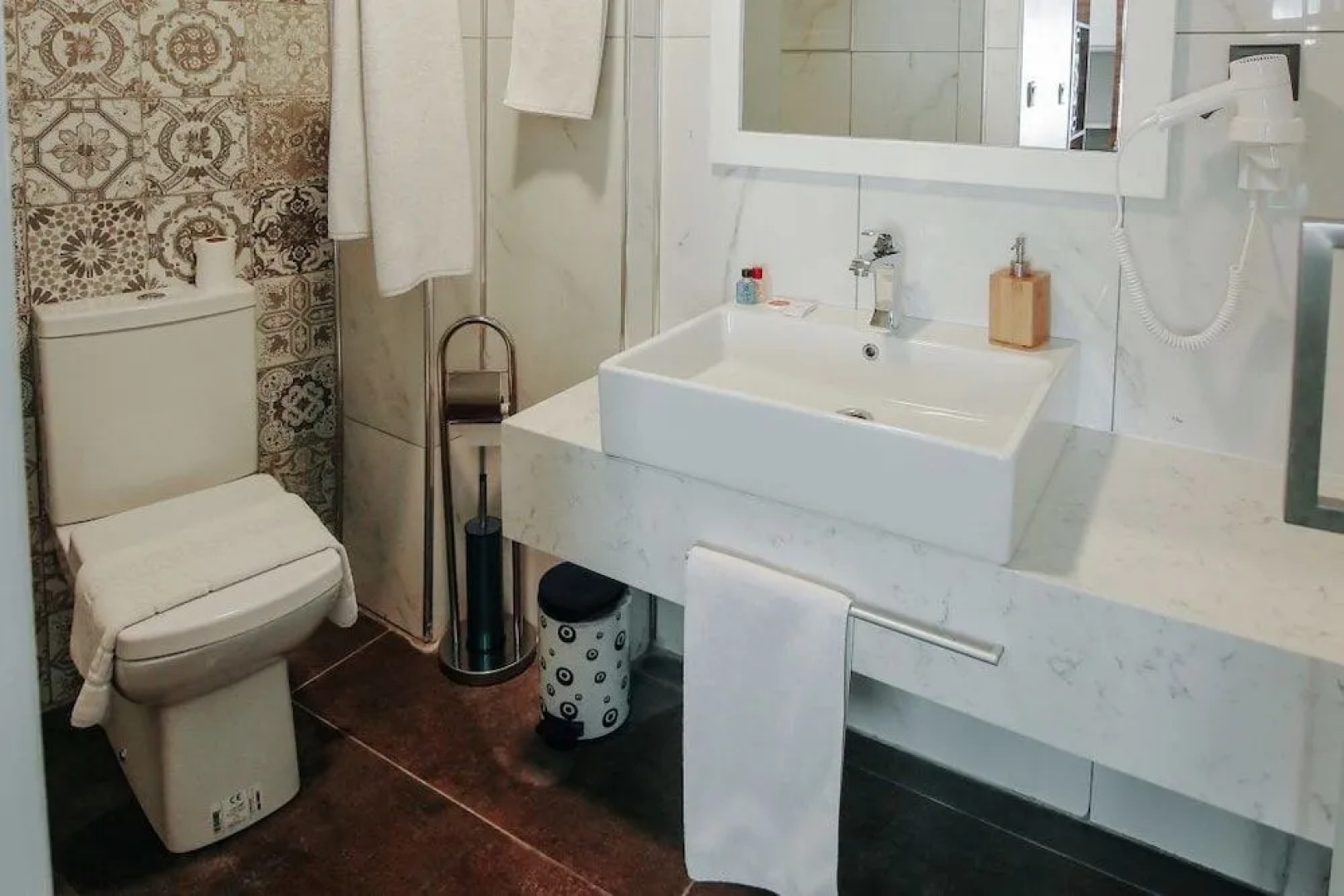 Paradise Caycuma Hotel