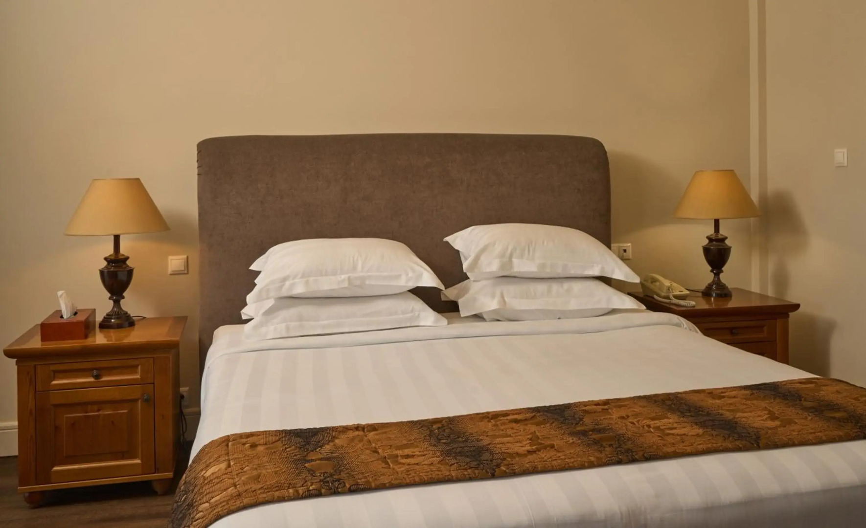 Xenia Palace Portaria