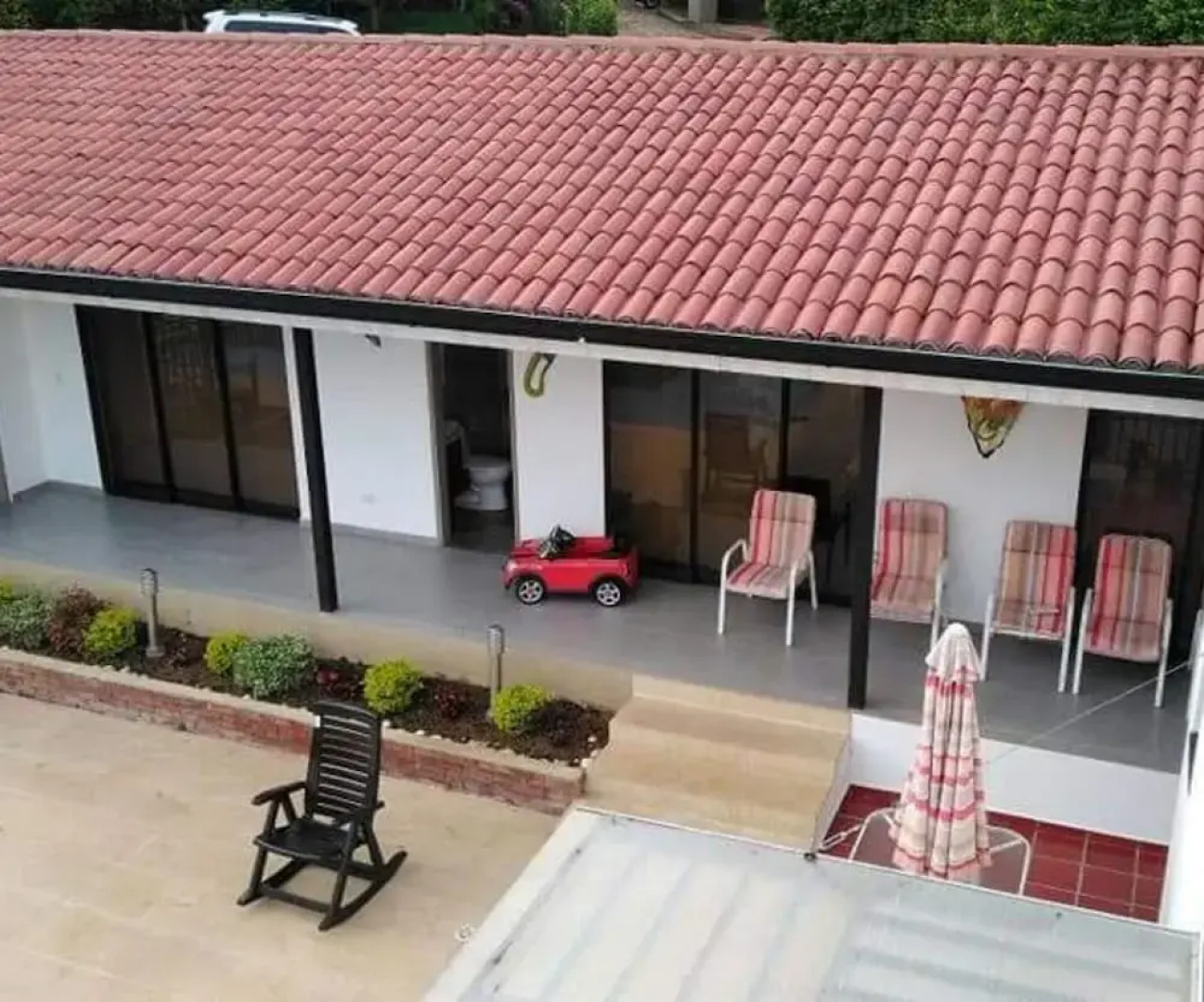 Casa Vacacional Con Piscina en La Mesa