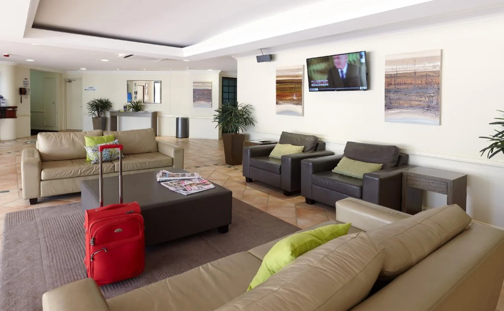 West End Central Apartments