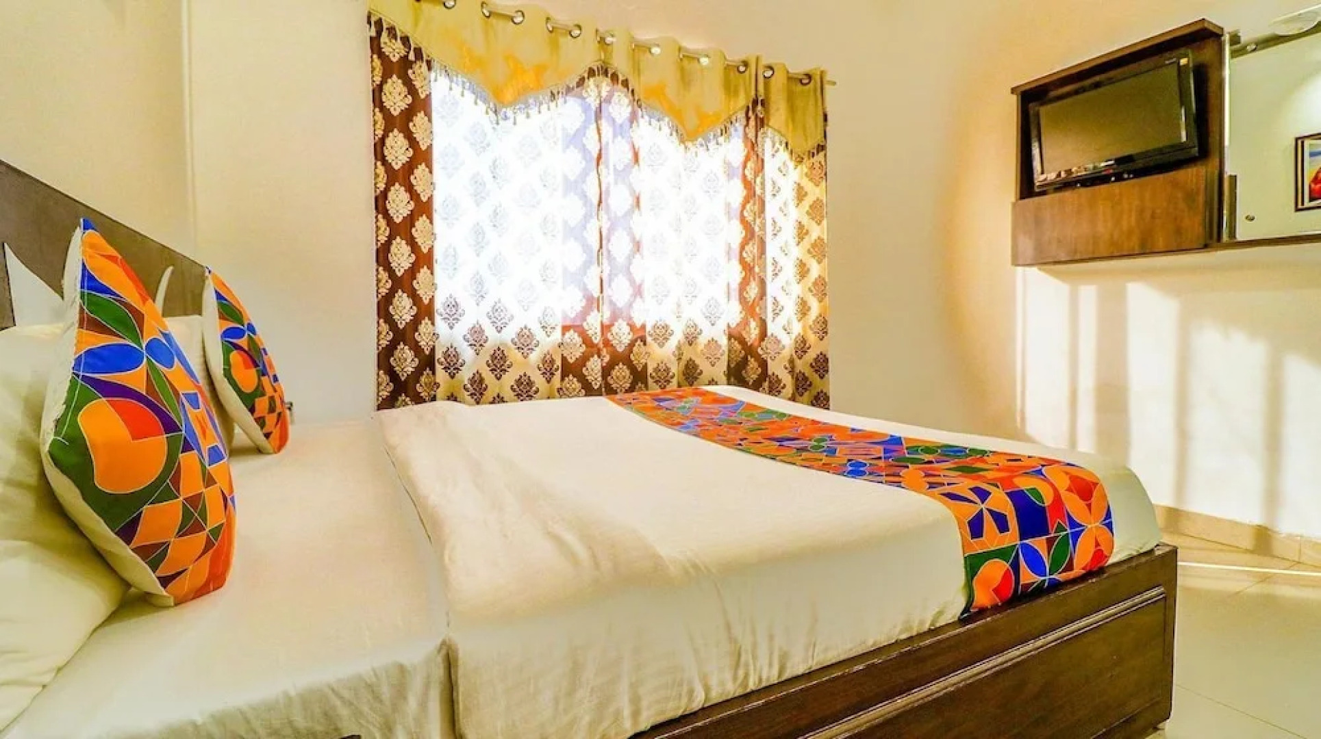 Hotel Star Metro Inn By GRB