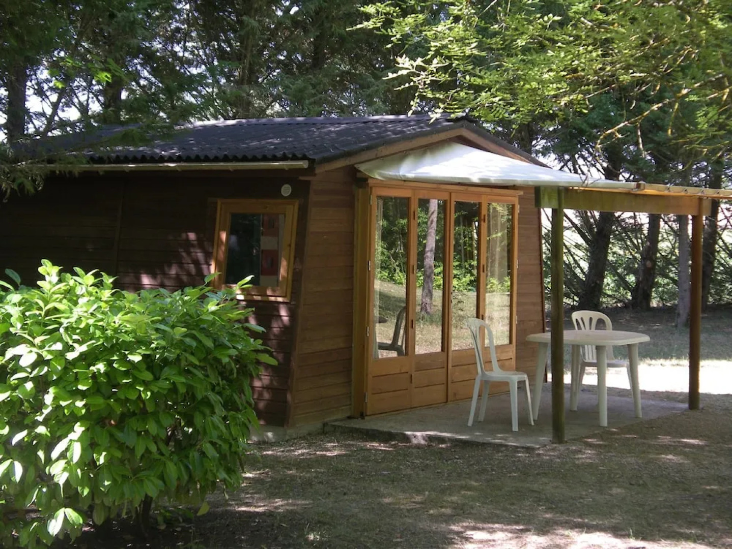 Camping Le Petit Lion - Lodges Bois