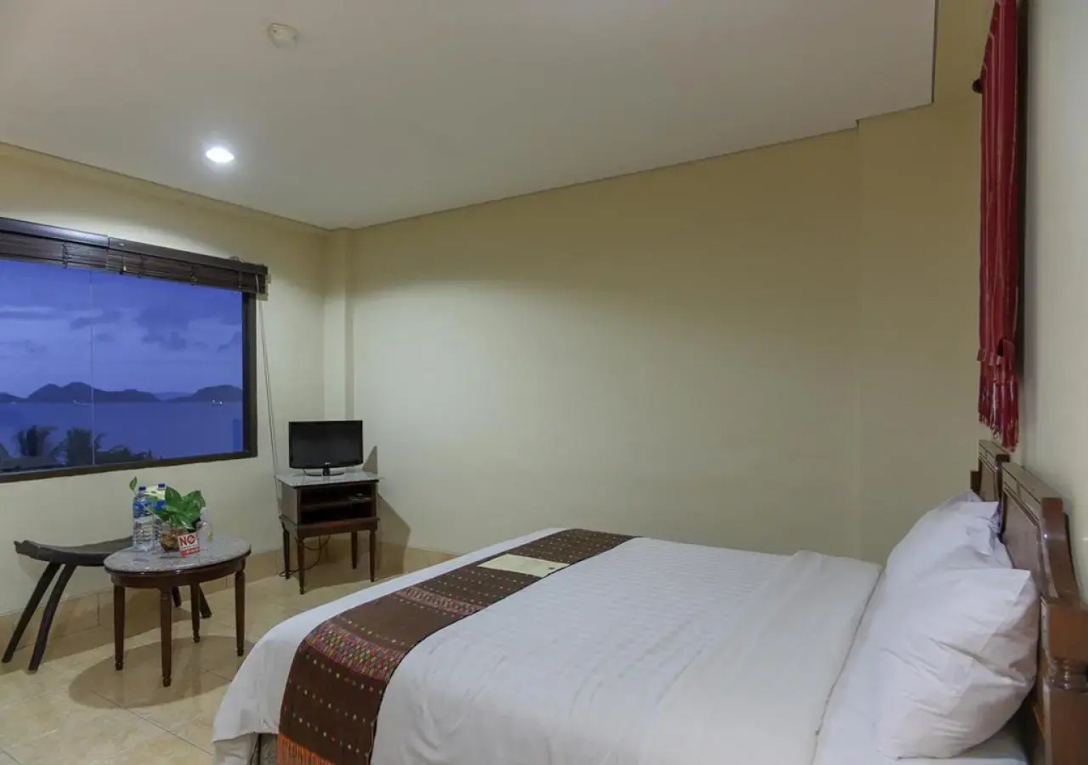 The Jayakarta Suite Komodo Flores