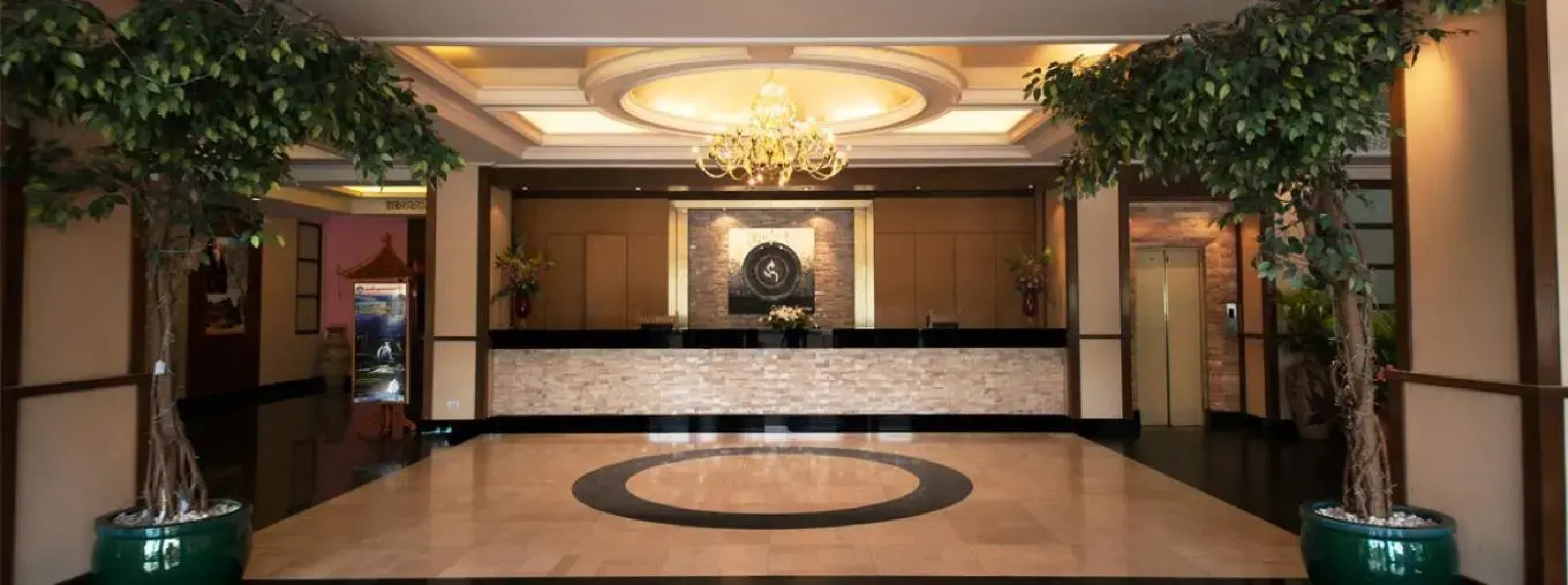 Chakungrao Riverview Hotel