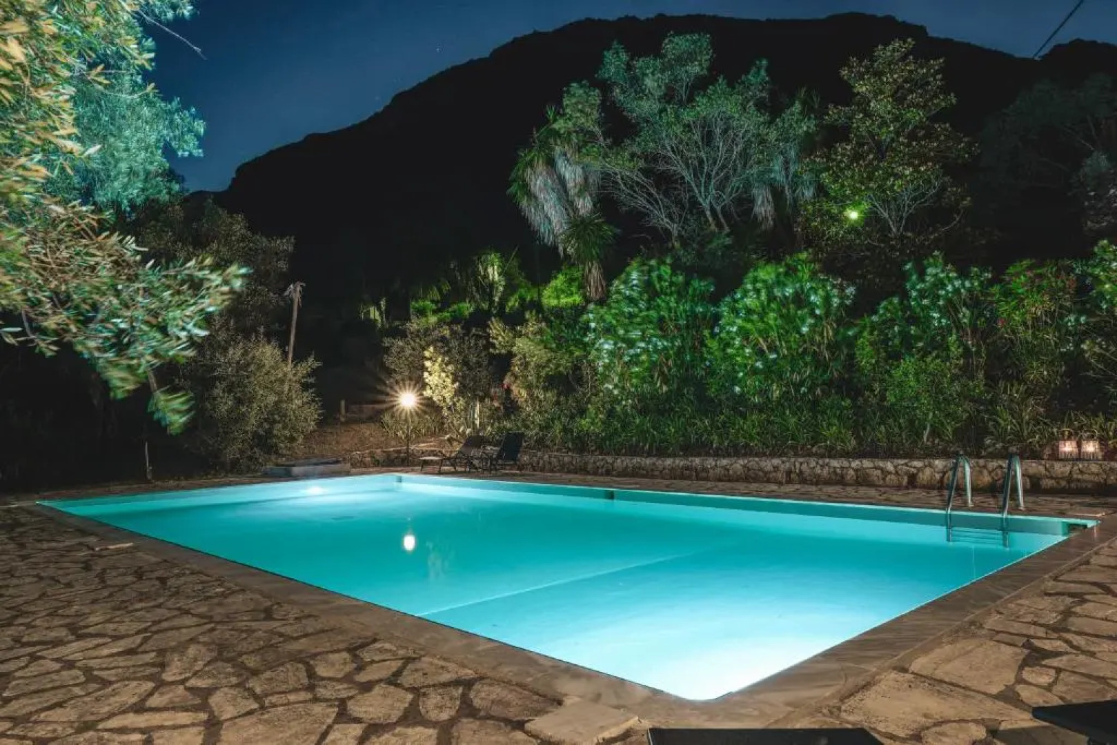 Dimoulitsa Villas Complex