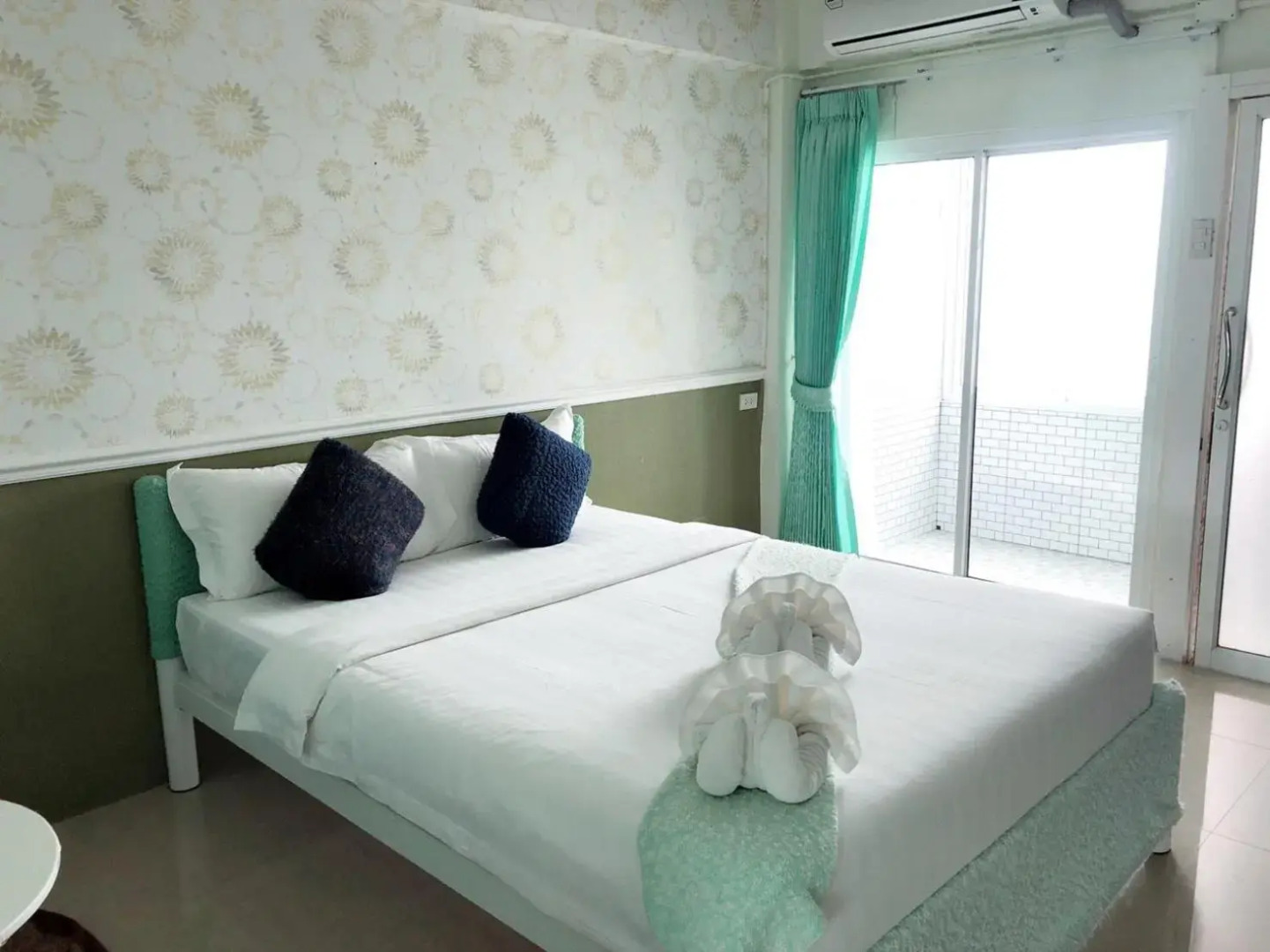 Westgate Residence Hotel