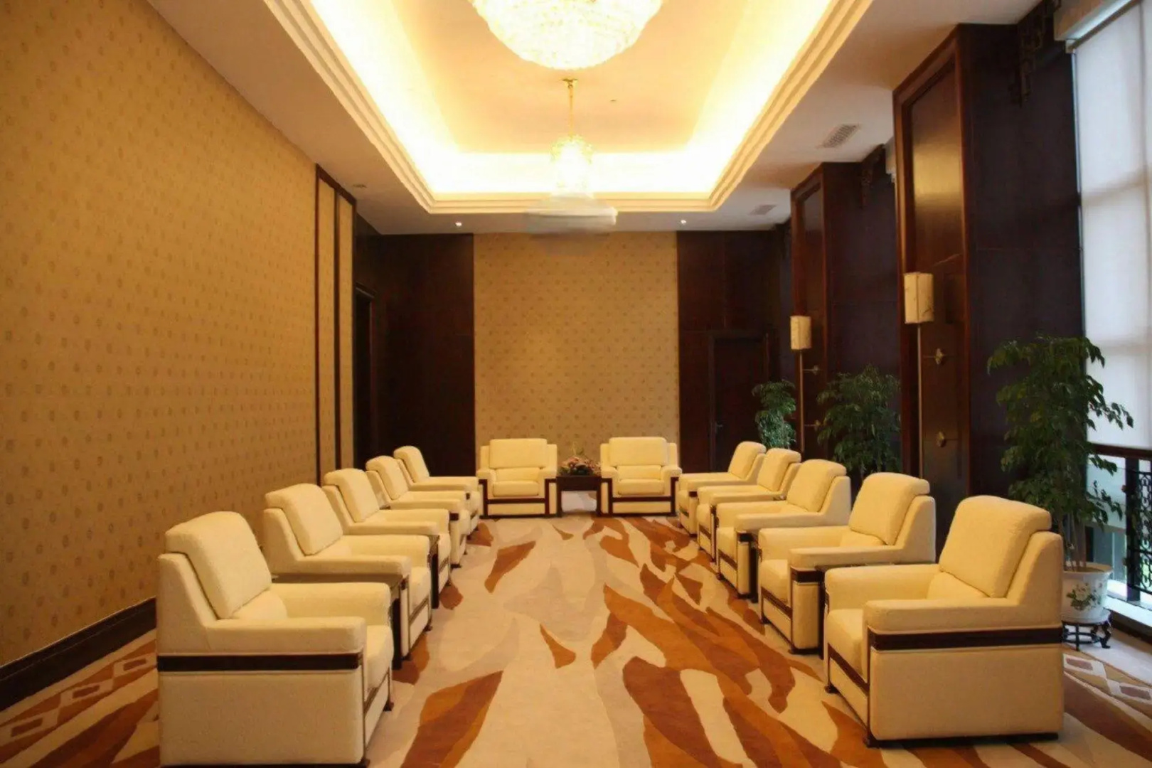 Shangyu Hotel