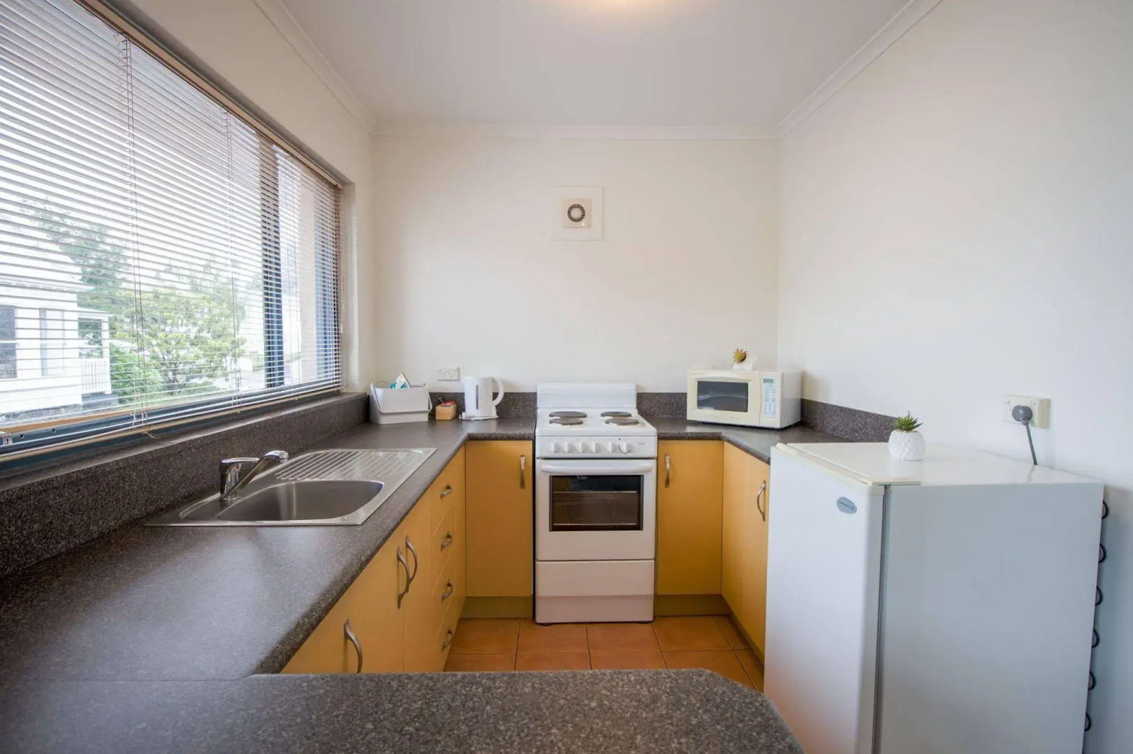 96 on Arthur Apartments