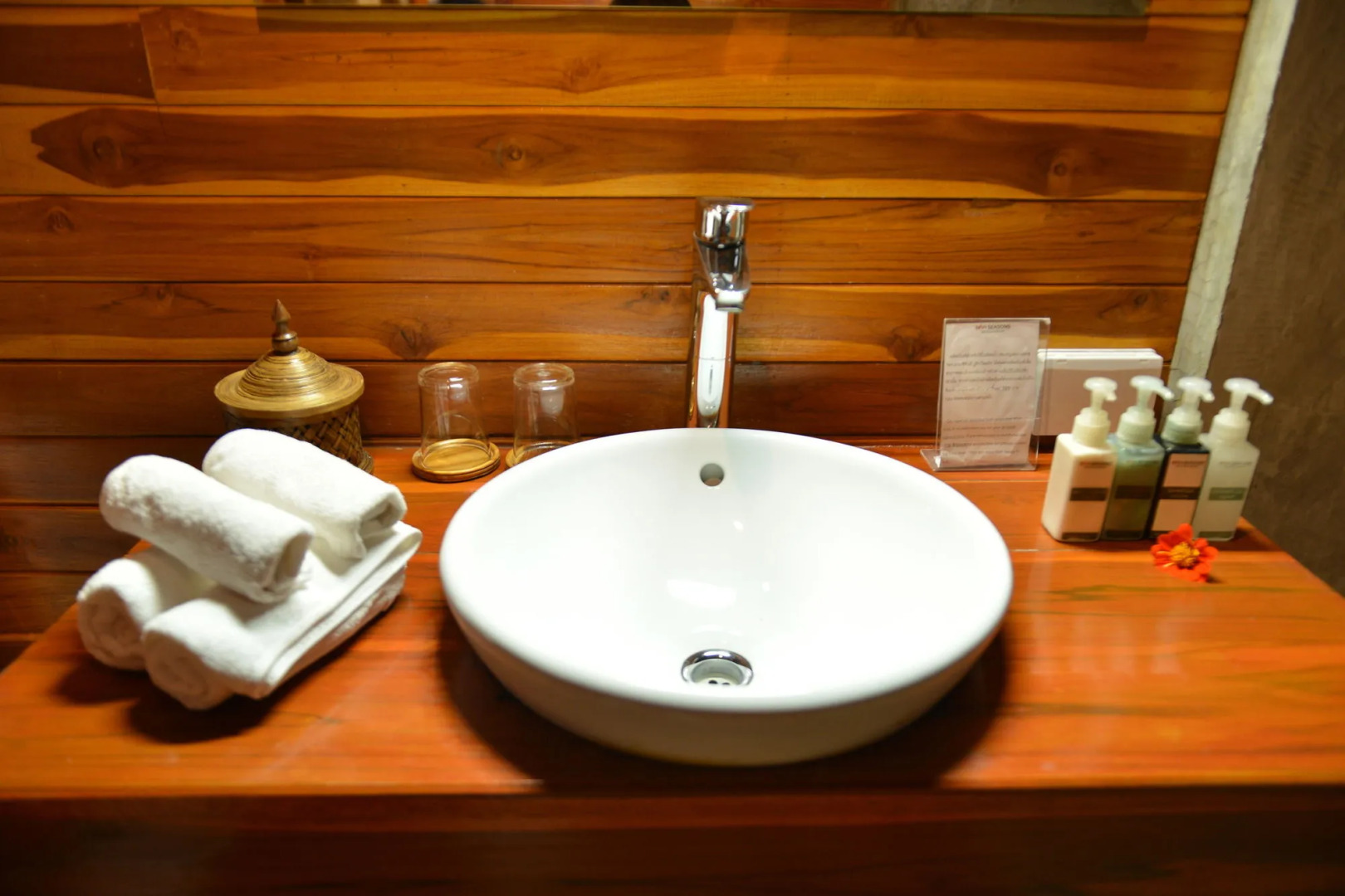 Nan Seasons Boutique Resort