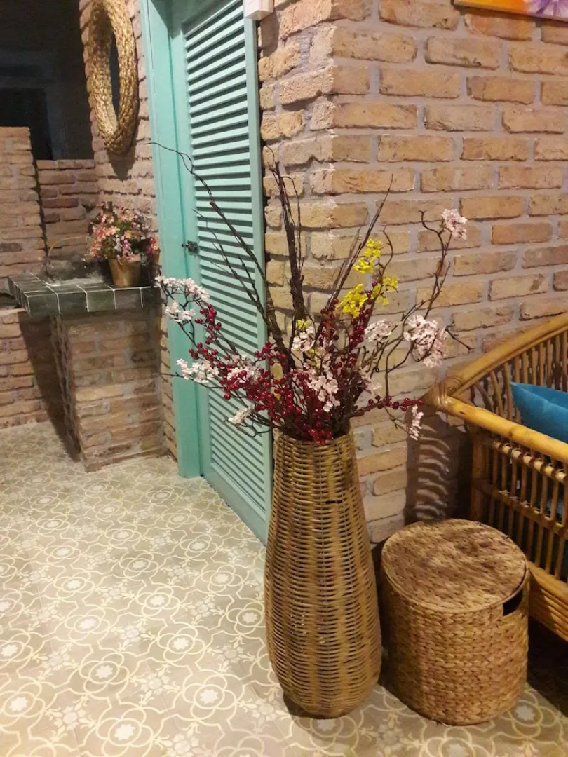 Nam Thi Holiday Home